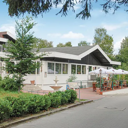 2 Bedroom In Fassbergheidesee بيت للعطل *